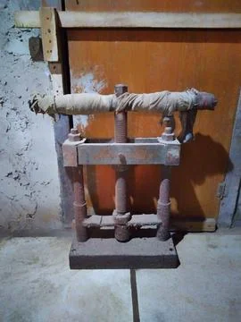 Hand press Stock Photos