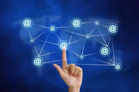Hand pushing internet networking Foto stock