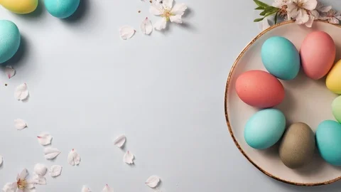 Hand puts a greeting card on the easter decorated table Stock Footage 127138857