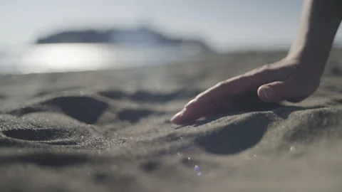 Hand in the sand Stock Footage 100533290