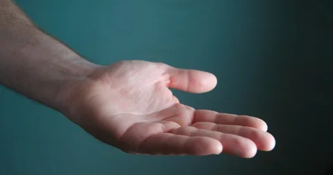Hand sanitizing gel slow motion 4K Video stock 127928543