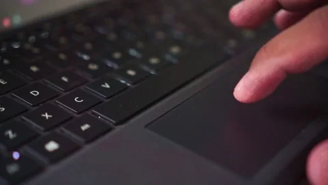 Hand scrolling on touchpad, laptop control, 스톡 동영상 335977507