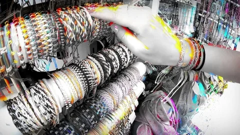 Hand in shopping Video stock 77195458