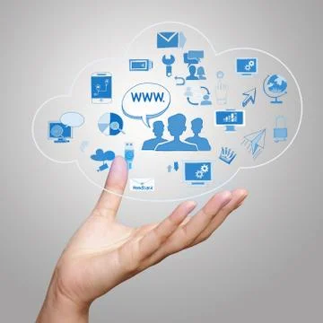 Hand showing a cloud computing diagram on the new computer interface as conce Illustrazione stock