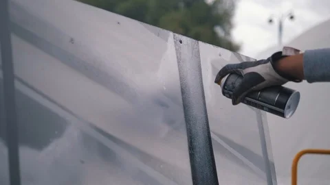 A hand with a spray can Stock Footage 91343859