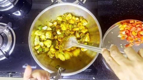 Hand stir veggie at indian kitchen Stock Footage 313668302