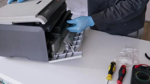 Hand Swapping Cartridge On Multifunction Printer. Employee Working In Office. 動画素材 275597670