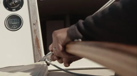 Hand on the tiller Vidéo 48869376