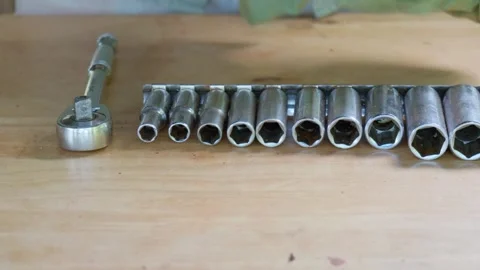 Hand tools clip 2 動画素材 317996150