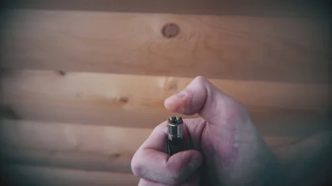 Hand tries to light the lighter slow motion Vídeos de archivo 74753581