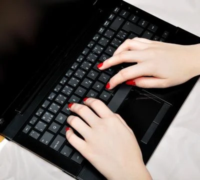 Hand typing on the computer. Foto stock