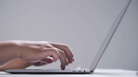 Hand typing the keyboard Video stock 134932073