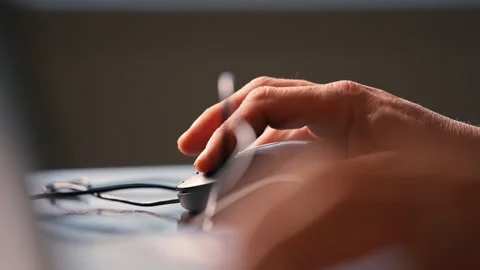 Hand using a computer mouse Stock Footage 299491610