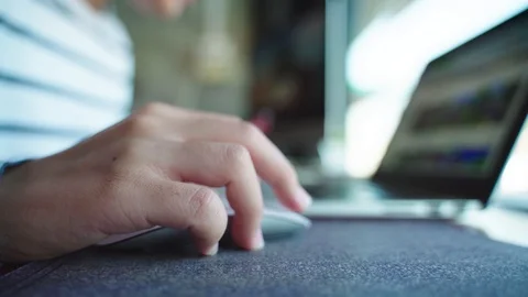 Hand using computer for online shopping Stock Footage 117290097