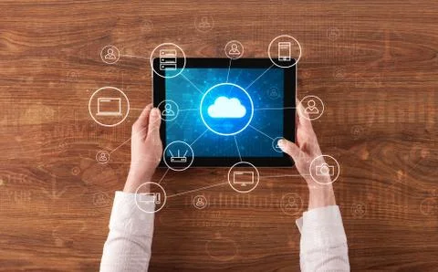 Hand using tablet with centralized cloud computing system concept 스톡 사진