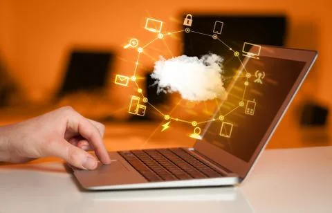 Hand working with a Cloud Computing diagram Foto stock
