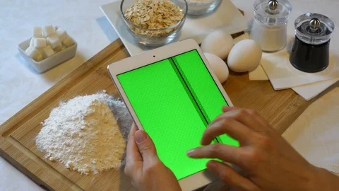 Hand working with iPad. Ready for post-production Stock Footage 91332483