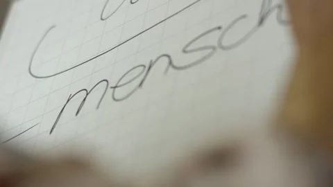 Hand Writing German Words with a Marker, Flip Chart Seminar, Close Up Vídeo Stock 341531900