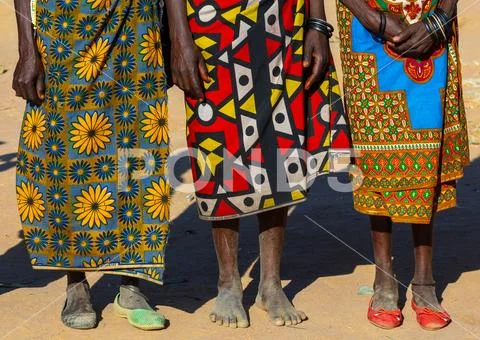 Handa tribe women traditional clothing, Huila Province, Hoque, Angola Stock Photos
