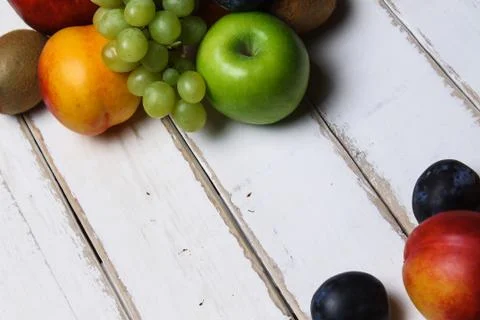 A handful of fruit on the table Foto stock