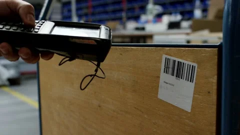 Handheld Scanner Reading Barcode on Wooden Crate, Warehouse Logistics, Close Up Vídeo Stock 341433992