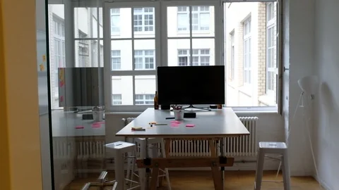 Handheld shot of creative professionals entering office room before meeting Video stock 120434207