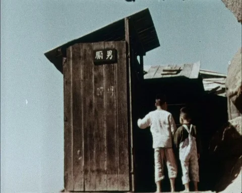 Handheld shots of damaged part of city and ruins of Hong Kong,1958, China 스톡 동영상 130661553