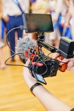 Handheld Stabilized Camera Aimed at Prom Dance Floor Stock-Fotos