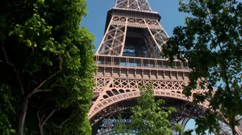 Handheld tilt up to Eiffel Tower, paris. Stock Footage 8861484