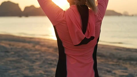 Handheld view of warming up before hard workout Video stock 125860864