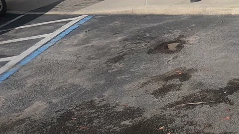Handicap parking spot Stockbeeldmateriaal 156133611