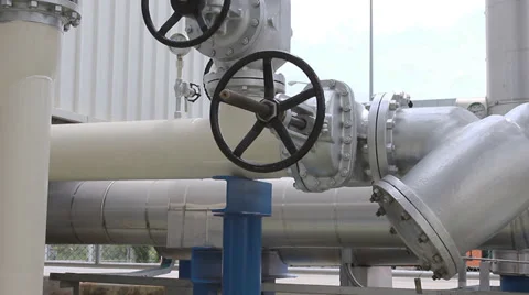 Handle valve with pipe 스톡 동영상 31051478