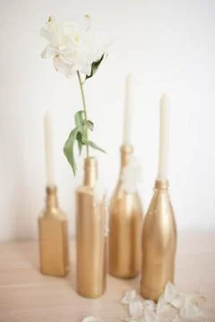 Handmade candlestick from the bottle. 스톡 사진