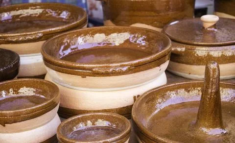 Handmade ceramic vessels in the market of objects, kitchen and decoration Stock Photos