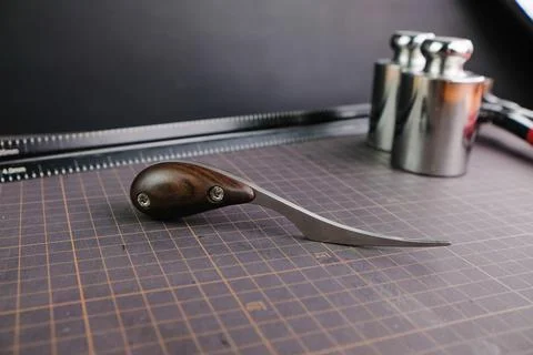 Handmade Edge Cutter Skiving tool Foto stock