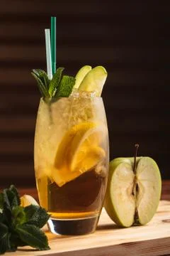 Handmade lemonade with ingredients 库存照片