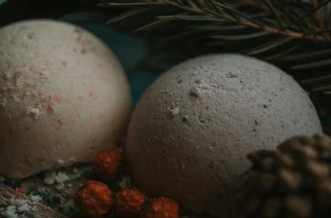 Handmade salt bombs for the bath. Selective focus Foto stock