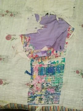 Handmade textile repeat pattern colorful floral design old bedsheet 스톡 사진