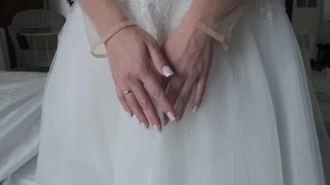 Hands of the bride on the wedding day close-up Stock Footage 263727498