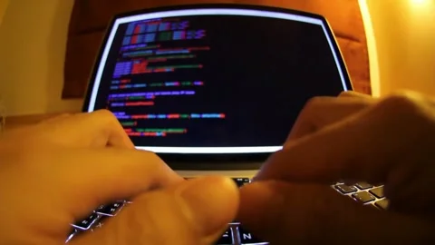 Hands Coding on Laptop, Man's Hands Coding on Laptop CLOSE UP anonymous man 库存影片 334586547