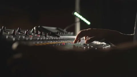 Hands in console moving knobs 動画素材 195320188