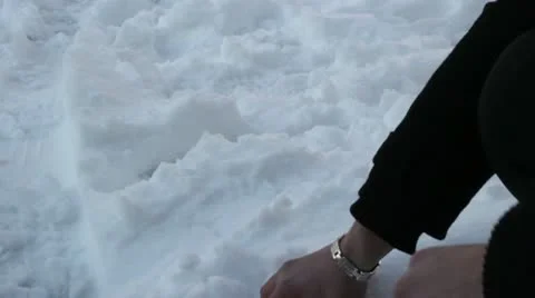Hands create a snowball Stock-Footage 10770168