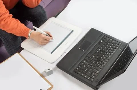Hands on graphic tablet 스톡 사진
