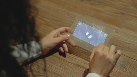 Hands hold tablet with pills Stock-Footage 135617398