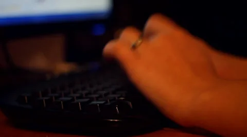 Hands on the keyboard Stock Footage 34153467