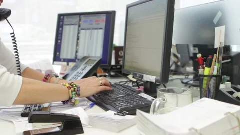 Hands on keyboard Stock Footage 77129513