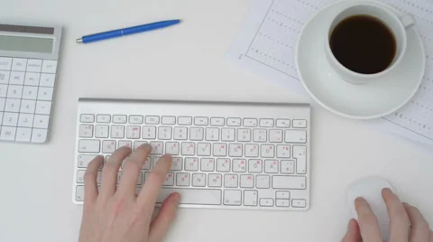 Hands on Keypad Typing 스톡 동영상 60624487