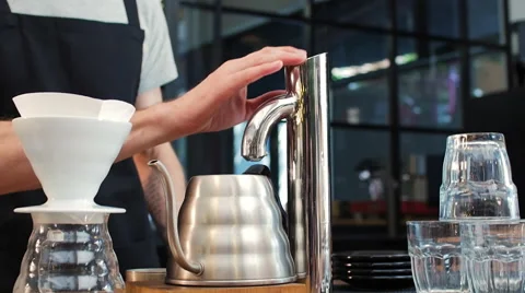 Hands making coffee in coffee shop Stock Footage 58127154