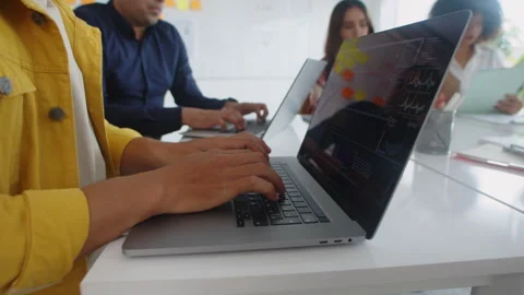 Hands of Man Coding App on Laptop 스톡 동영상 263031257