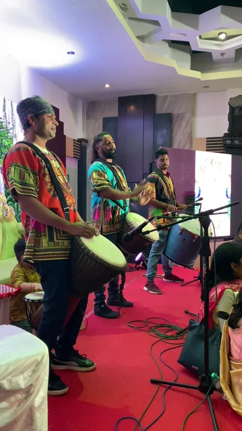 Hands Of A Man Playing A Drum Set 스톡 동영상 133583048